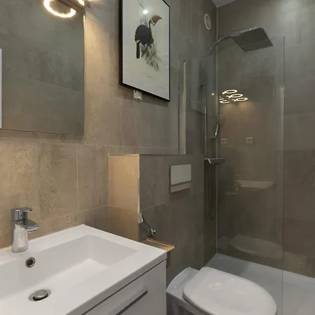 Apartament Luxury 5 Bed - Opposite Arc De Triomphe