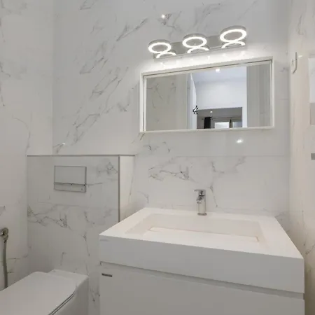 Apartment Luxury 5 Bed - Opposite Arc De Triomphe