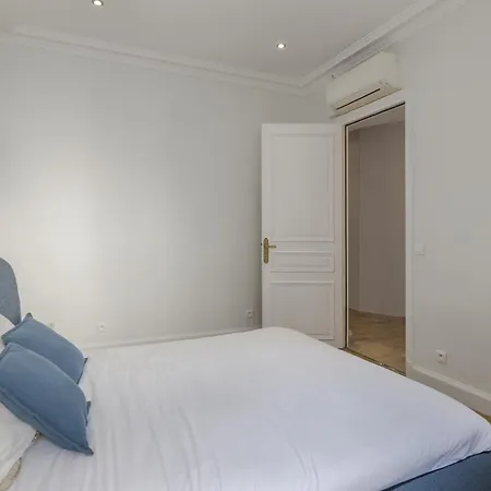 Luxury 5 Bed - Opposite Arc De Triomphe * Parigi