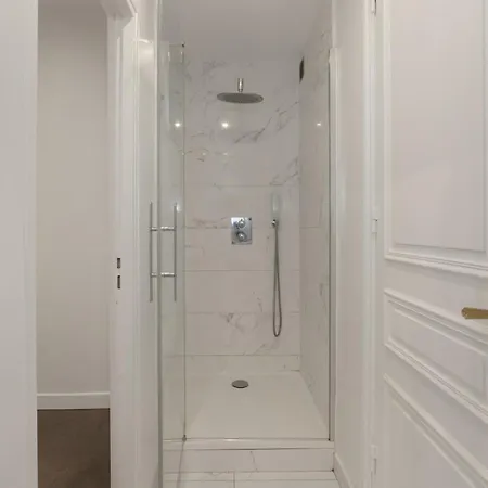 דירה Luxury 5 Bed - Opposite Arc De Triomphe *