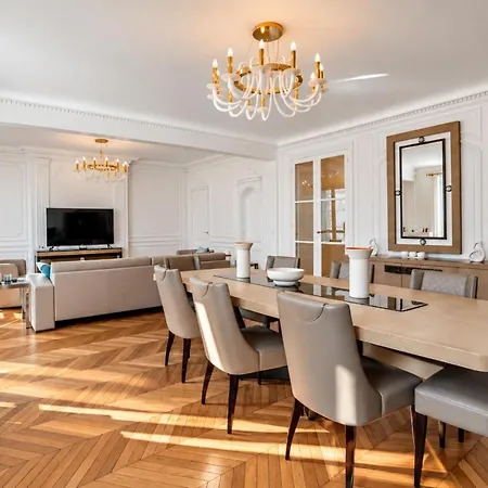 Luxury 5 Bed - Opposite Arc De Triomphe