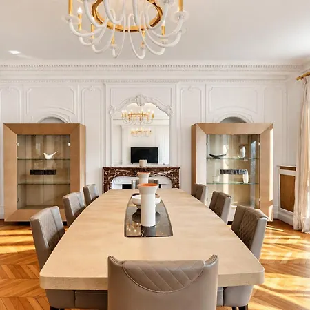 Apartment Luxury 5 Bed - Opposite Arc De Triomphe *