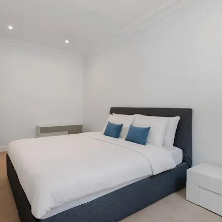 Apartment Luxury 5 Bed - Opposite Arc De Triomphe *