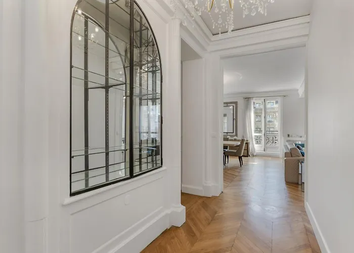 Luxury 5 Bed - Opposite Arc De Triomphe * 巴黎