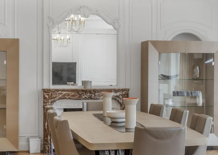 公寓 Luxury 5 Bed - Opposite Arc De Triomphe 巴黎